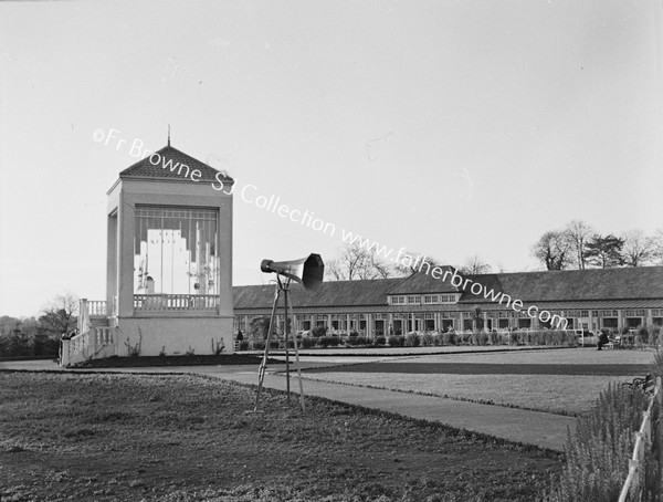 CONGRESS ALTAR IN HOSPITAL GROUNDS